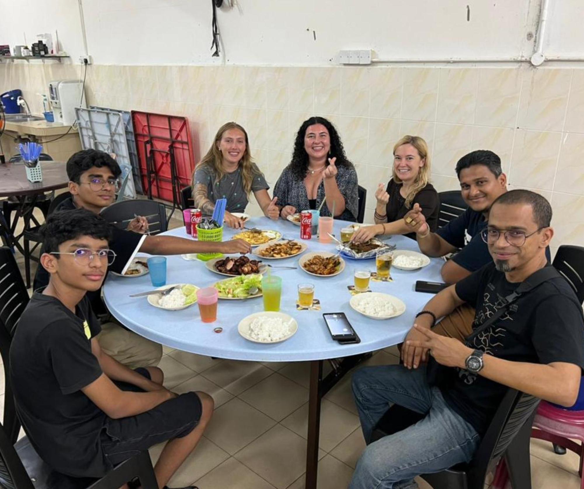 Shoplot Hostel Pangkor كامبونغ باسير بوغاك المظهر الخارجي الصورة