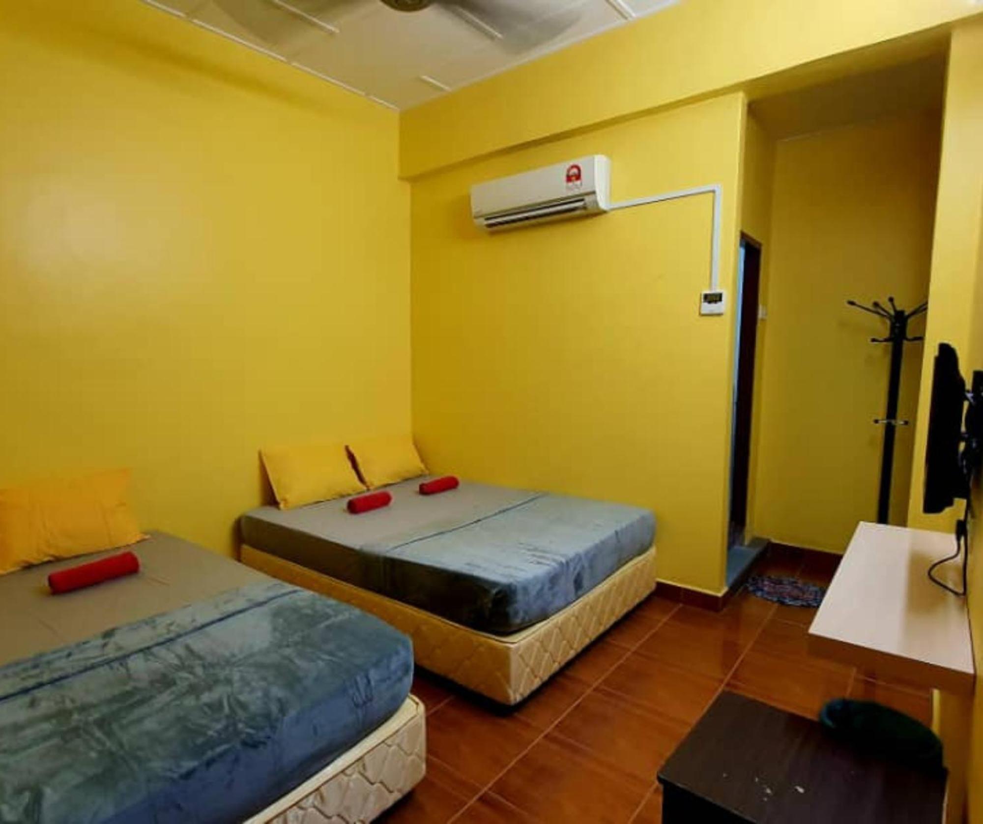 Shoplot Hostel Pangkor كامبونغ باسير بوغاك المظهر الخارجي الصورة