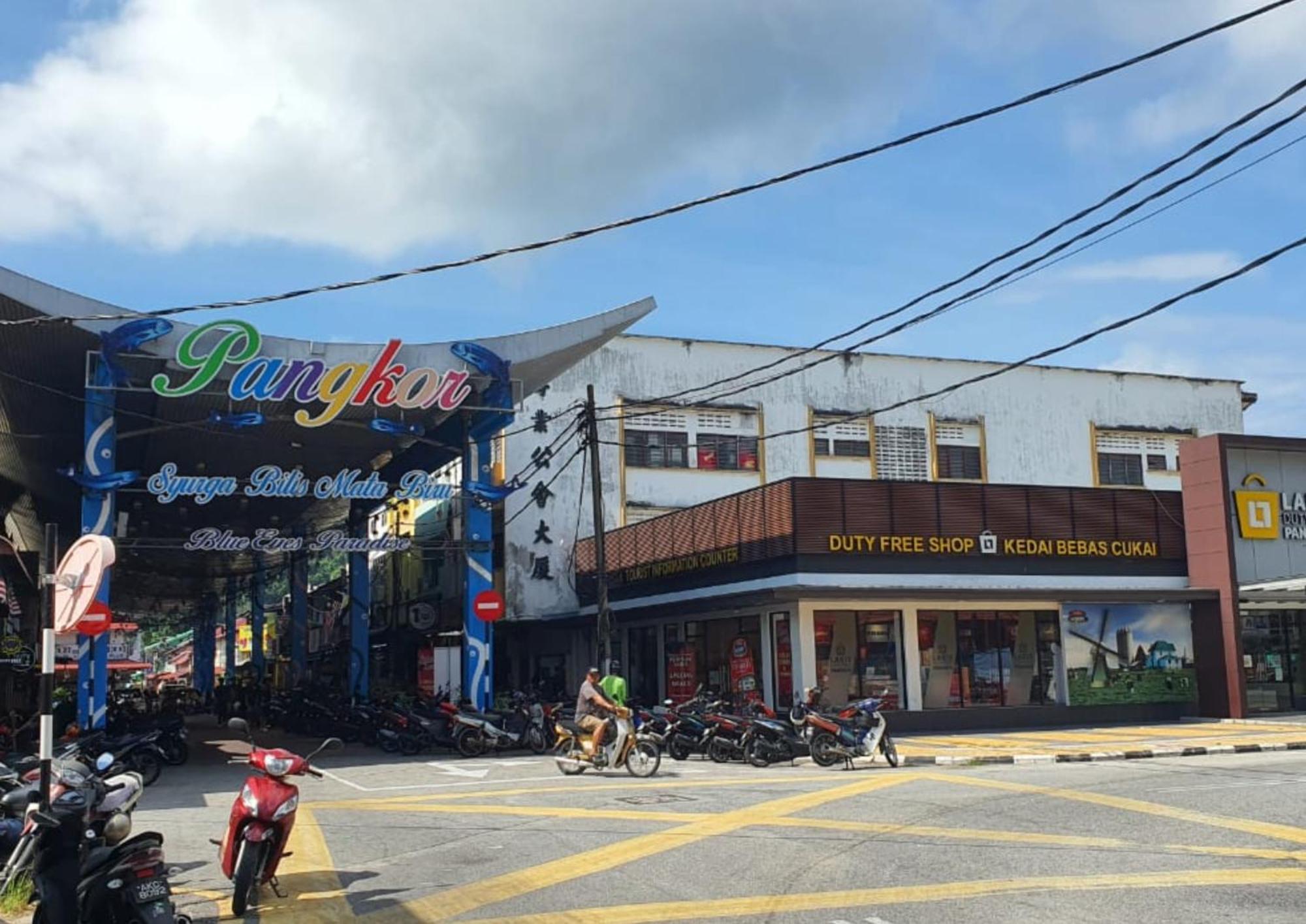 Shoplot Hostel Pangkor كامبونغ باسير بوغاك المظهر الخارجي الصورة